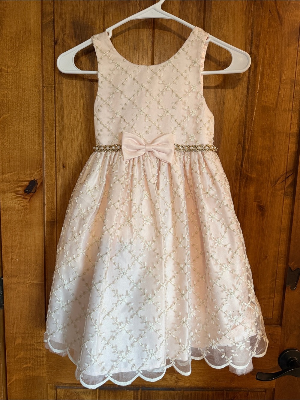 Girls' Light Pink Embroidered Bow-Front Formal Dress
